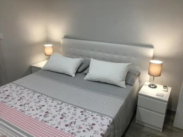 Apartamento estilo nórdico en Malasaña (Madrid Centro)